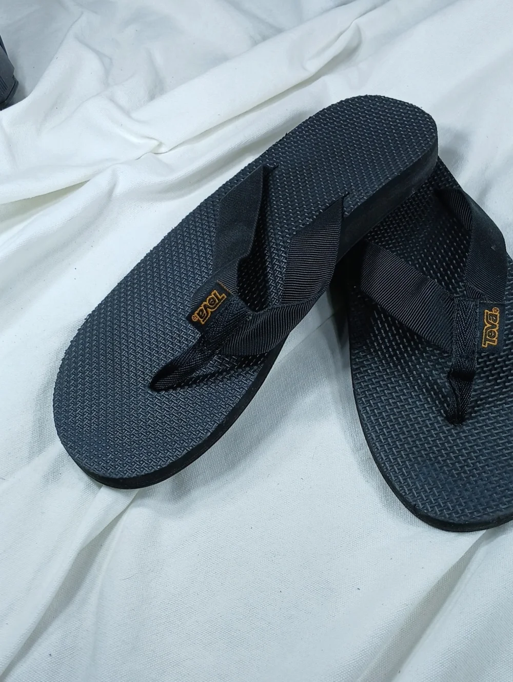 Teva Men’s Black Strap Flip-Flop Sandals